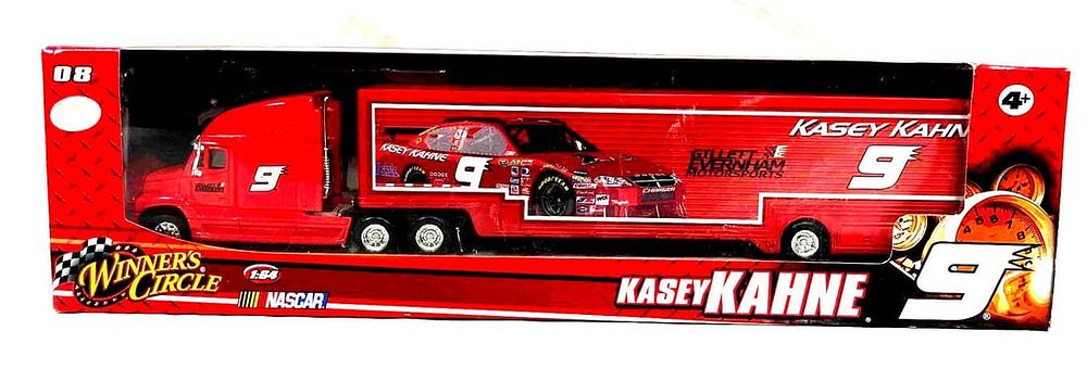 Lot 194: 2008 NASCAR Motorsports Kasey Kahne Winners Circle Red Trailer