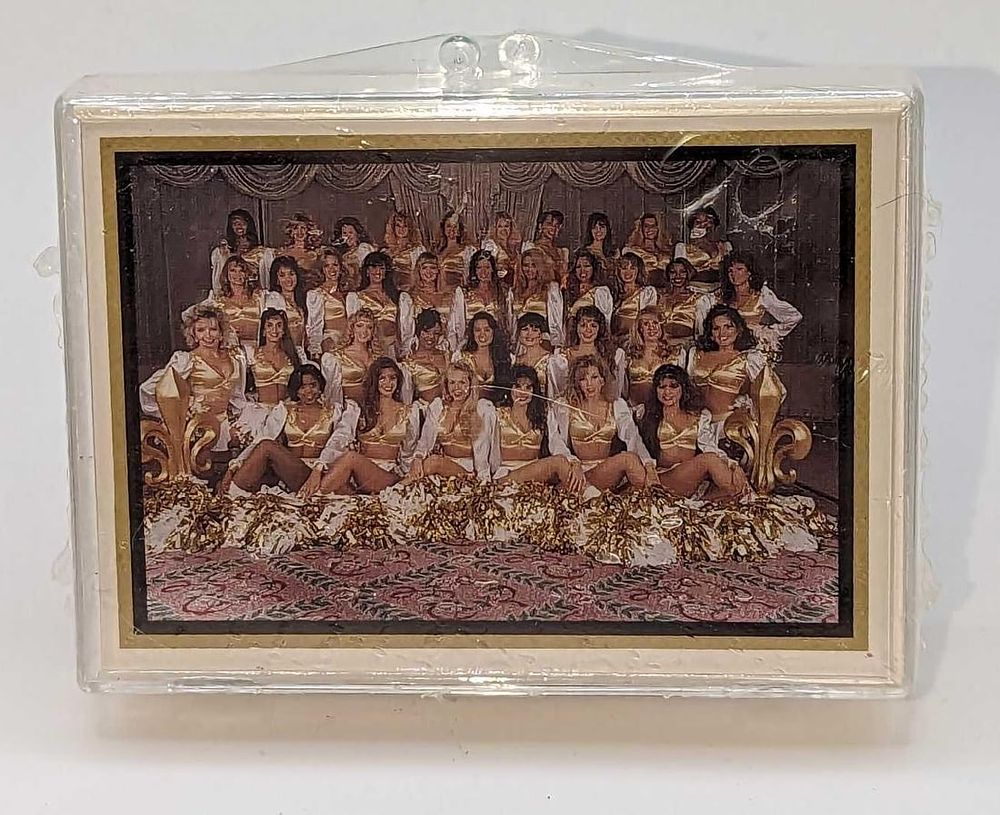 Lot 409: Sealed Sideliners Pro Football Cheerleaders Minnesota Vikings D