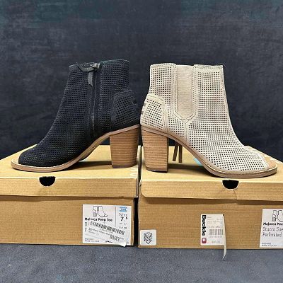 Toms Women's Majorca Open Peep Toe Ankle Booties Size 7.5 Boots Stucco and Black Suede Set. Toms 