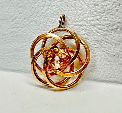 10k Gold Pendant Setting for Pearl. This piece of jewelry has been tested and researched prior 