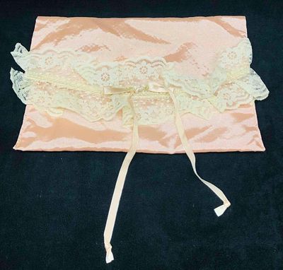 Vintage Victoria's Secret Pink Lace Rose Bud 100% Nylon Purse. This lot contains Vintage 