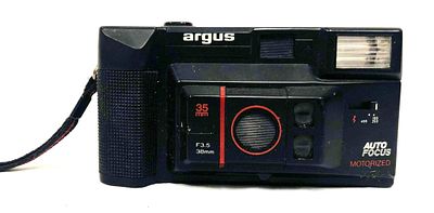 Vintage Argus Camera C720 35mm. This lot contains Vintage Argus Camera C720 35mm. Made in 