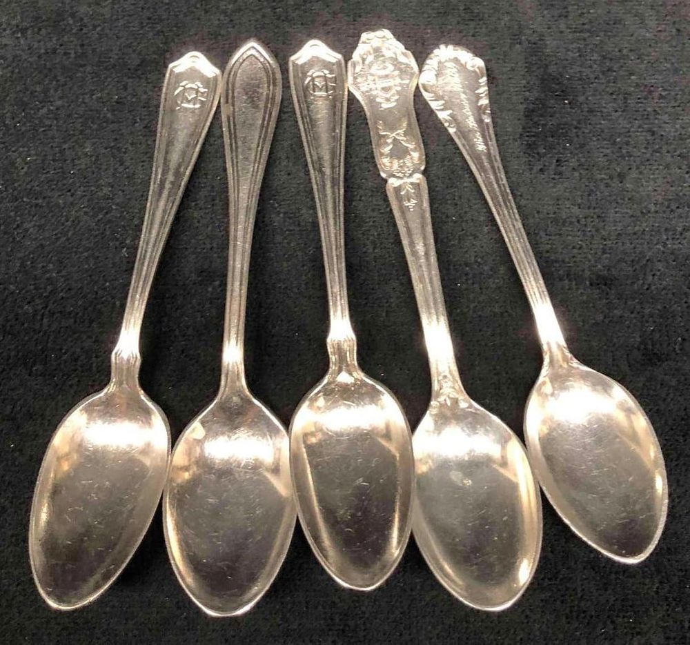 Lot 476: Six Hotel Silver Plated Souvenir Tea Spoons