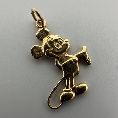 Disney 14K Gold Mickey Mouse Charm Pendant A W78. This item is in good pre-owned, previously 