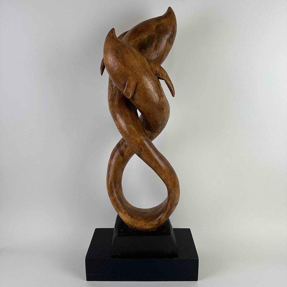 Lot 474: Eternal Dance Dolphin Infinity Shaped Suar Monkeypod Wood Statue Wooden Dolphins Sculpture
