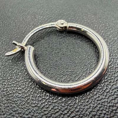 Single 14k White Gold Hoops Earring. This piece of jewelry has been tested and researched prior 