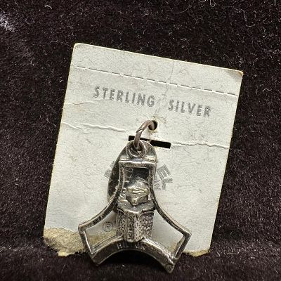 Sterling Silver Las Vegas Hilton Hotel Pendant Charm. This item is in good pre-owned, previously 