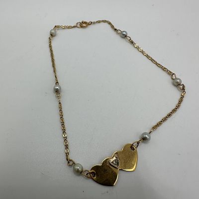 14K Yellow Gold Accent Diamond Double Heart Cultured Pearl Bracelet. This item is in good 