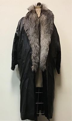 Black Leather Coat Indigo Fox Collar Fur Jacket. Made by an unknown manufacturer. This coat 