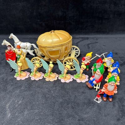 Disney Cake Topper Cinderella Snow White Dwarfs and Tinkerbell Set. This set includes vintage 