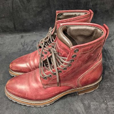 Men's Size 11 TWLV Men's Logger Cordovan Leather Boots. 
Outsole - Full handmade leather 