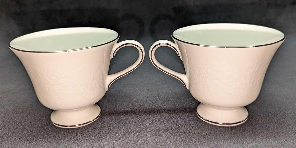 Lot 270: 2 Wedgwood China Silver Ermine Contour Footed Cups A