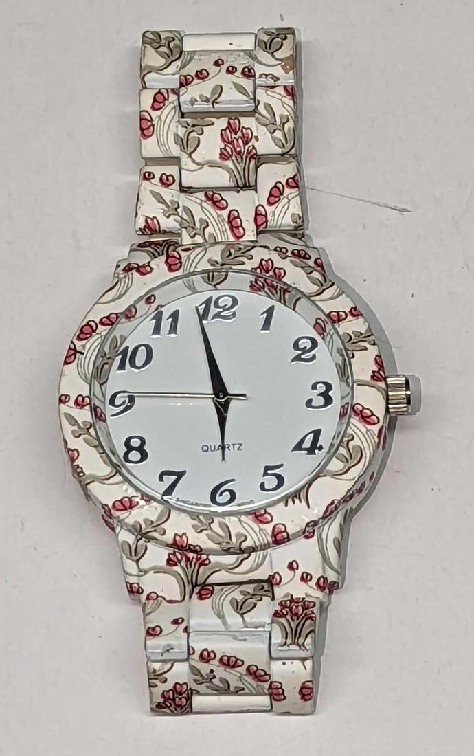 Lot 400: Ladies Watch Flower