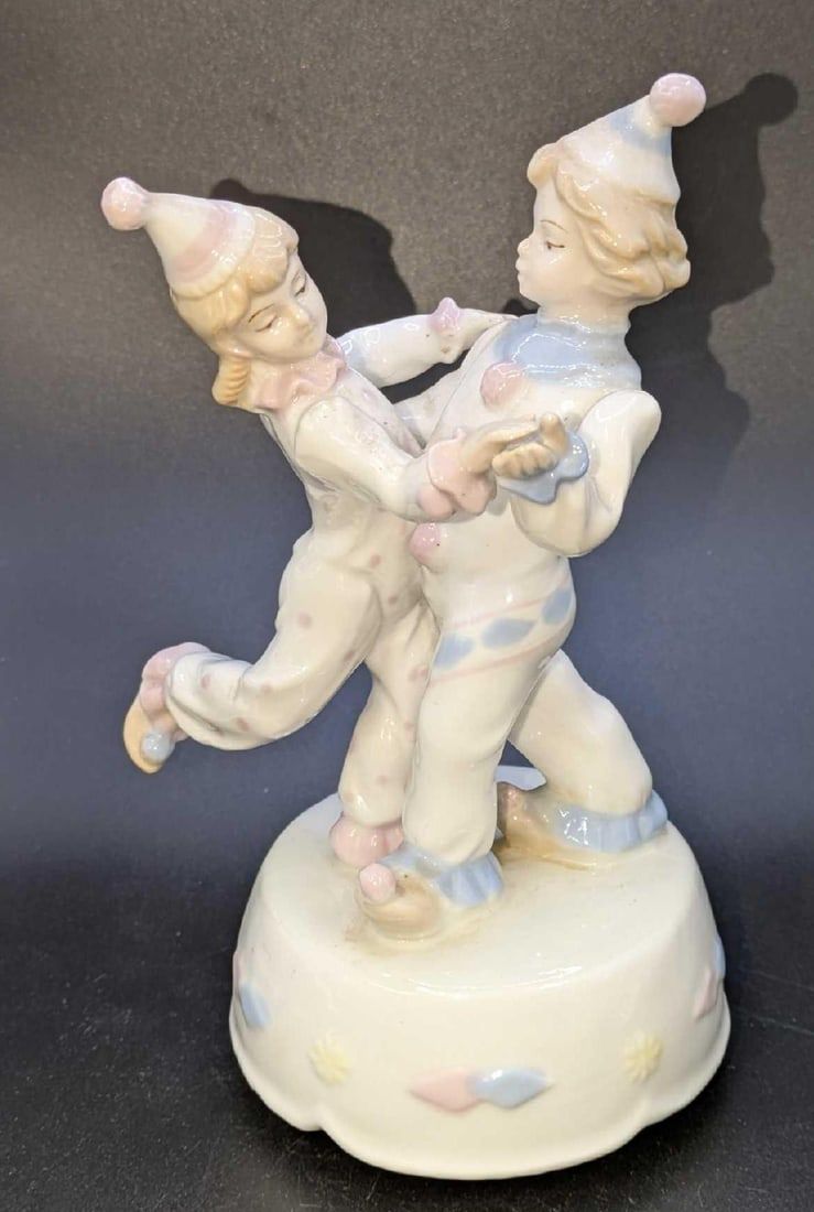 Lot 449: Vintage Porcelain Clown Kids Music Box