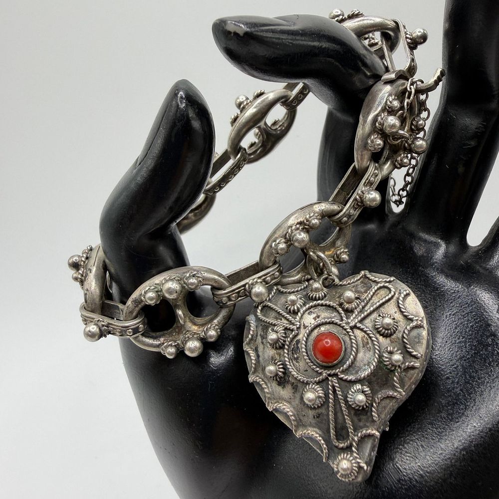 Lot 5: Etruscan Revival Style 800 Silver Heart Charm Bracelet ER58