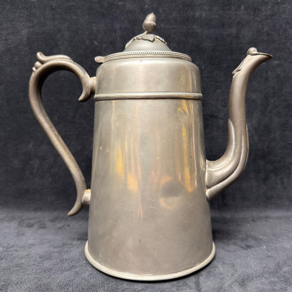 Lot 9: Metal Teapot Pewter Coffee Pot