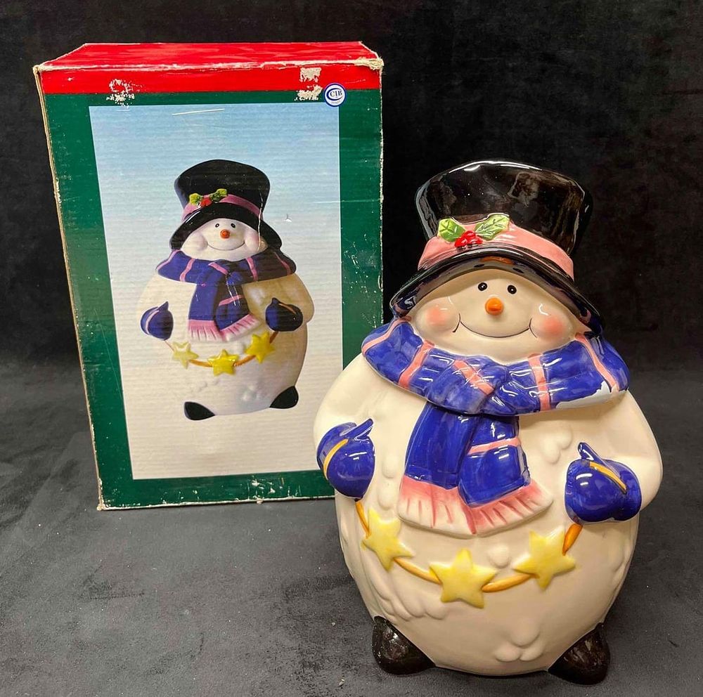 Lot 18: Vintage Ceramic Snowman Cookie Jar In Box