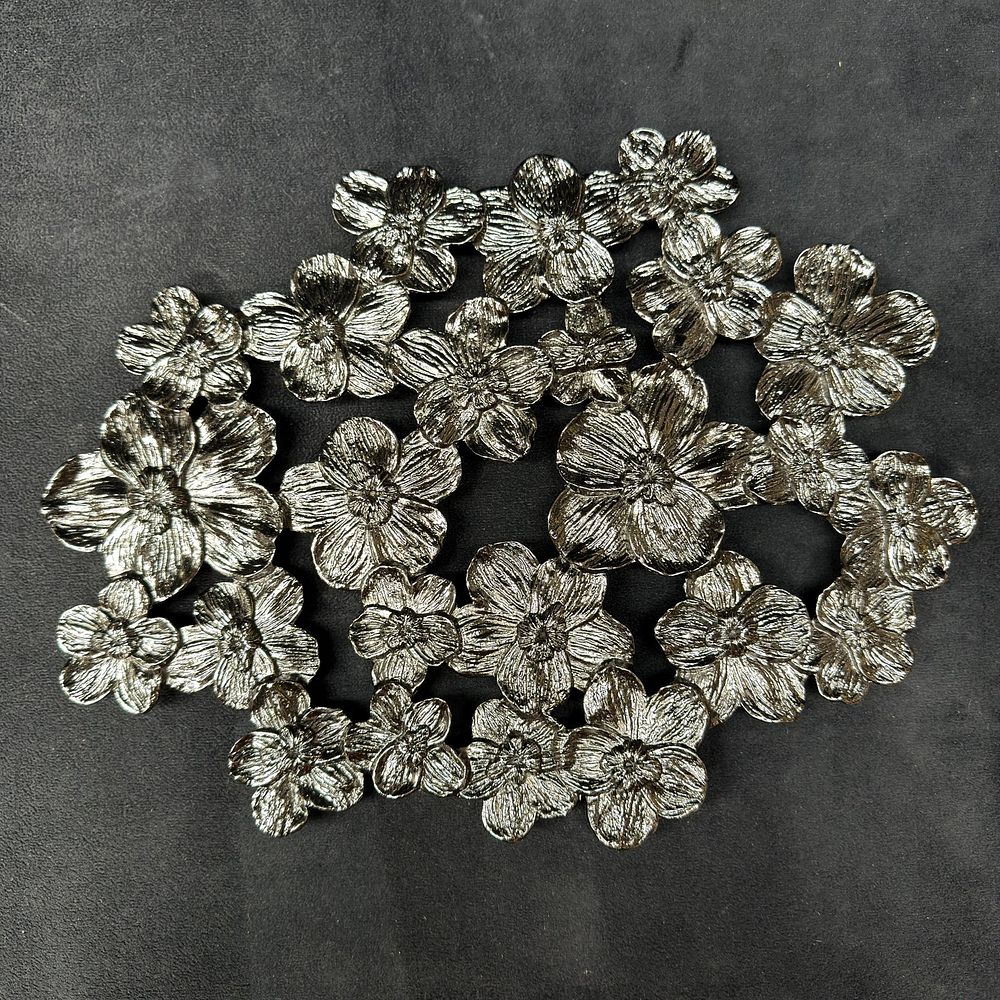 Lot 71: Michael Aram Black Orchid Nickel Plated Style Floral Trivet