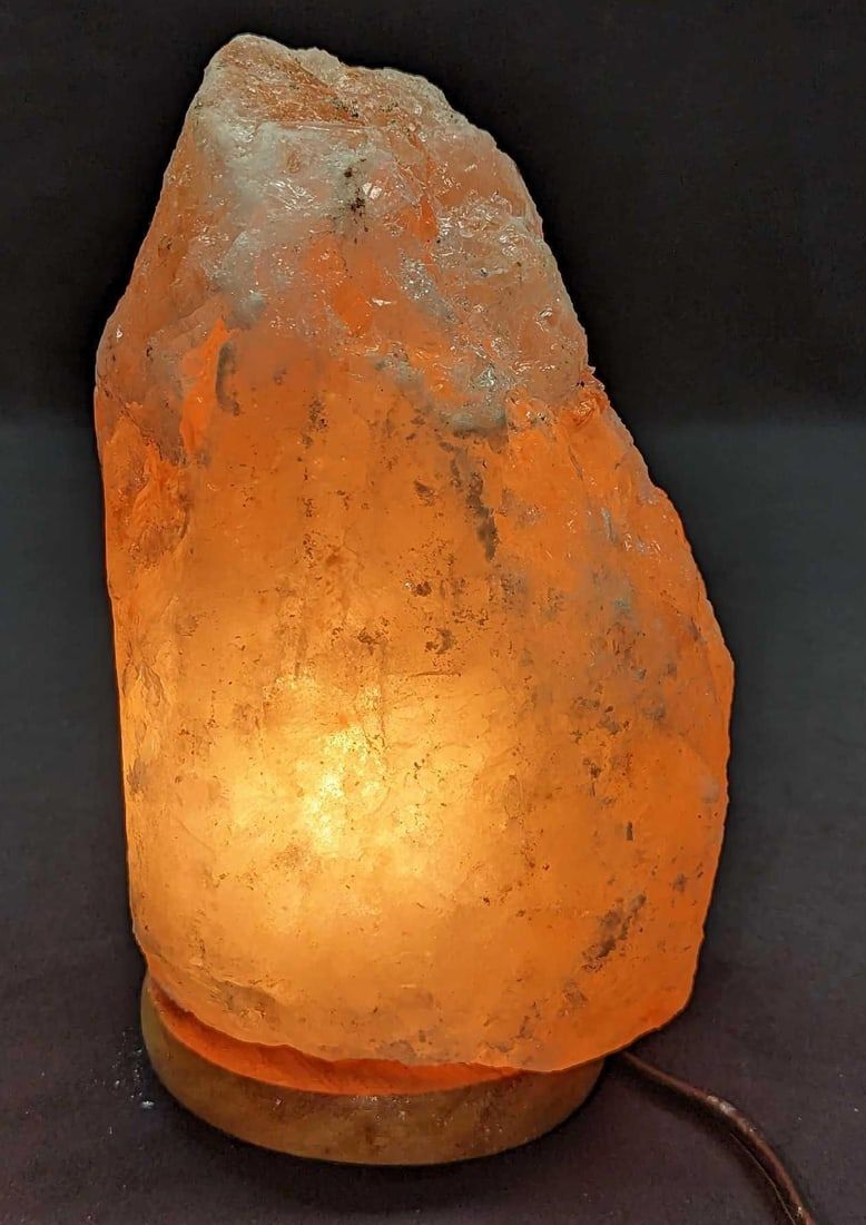 Lot 184: Himalayan Glow Natural Salt Lamp