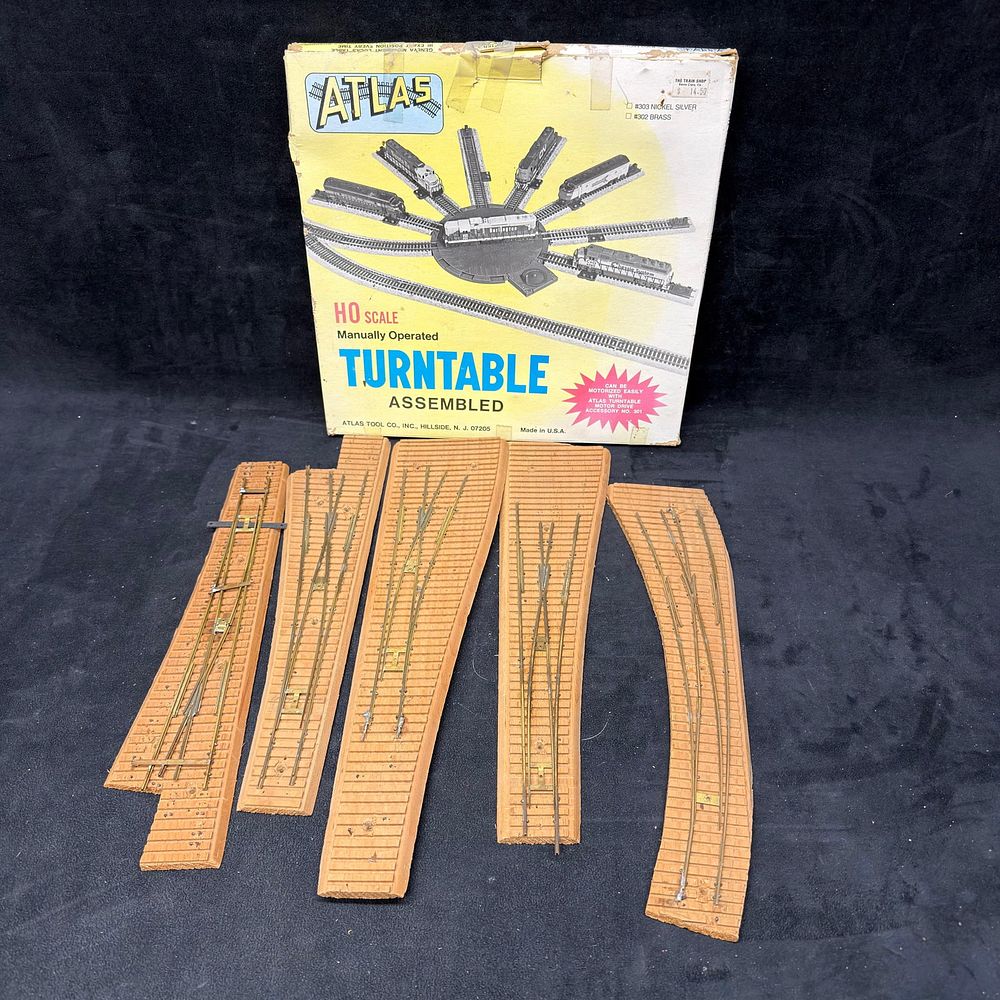 Lot 240: Atlas HO Scale Turntable with Wood Model Railroad Track Sections