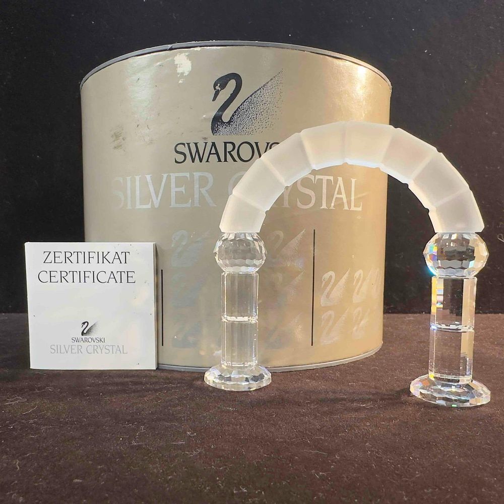 Lot 178: Swarovski Silver Crystal Figurine Nativity Scene Arch 7475 NR 000 010
