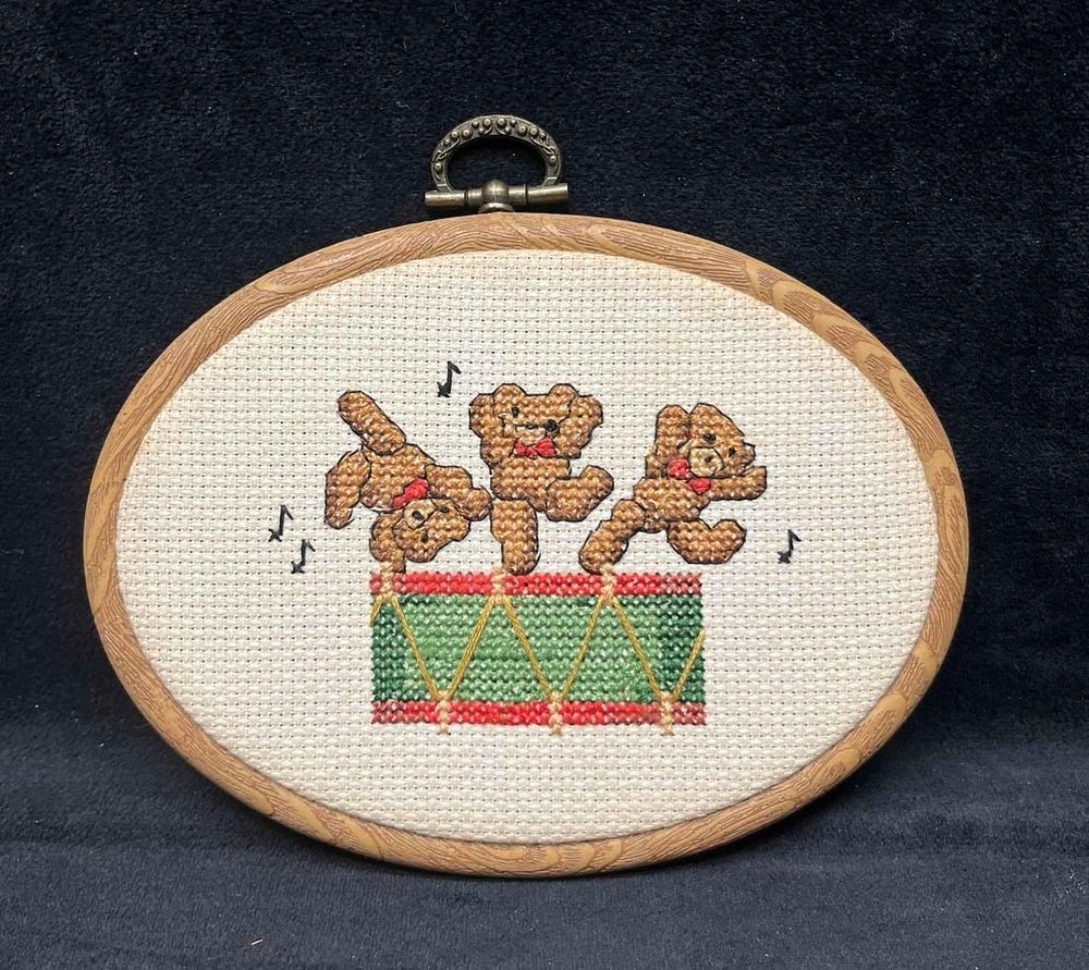 Lot 191: Dale Burdett Dancing Bearkins Country Christmas Cross Stitch