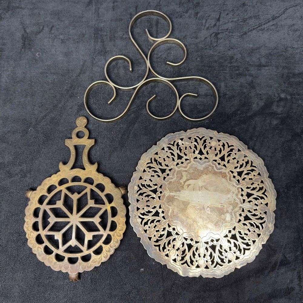 Lot 252: Brass Bronze Trivet Wall Hanging Decor Hot Plate Set of Three