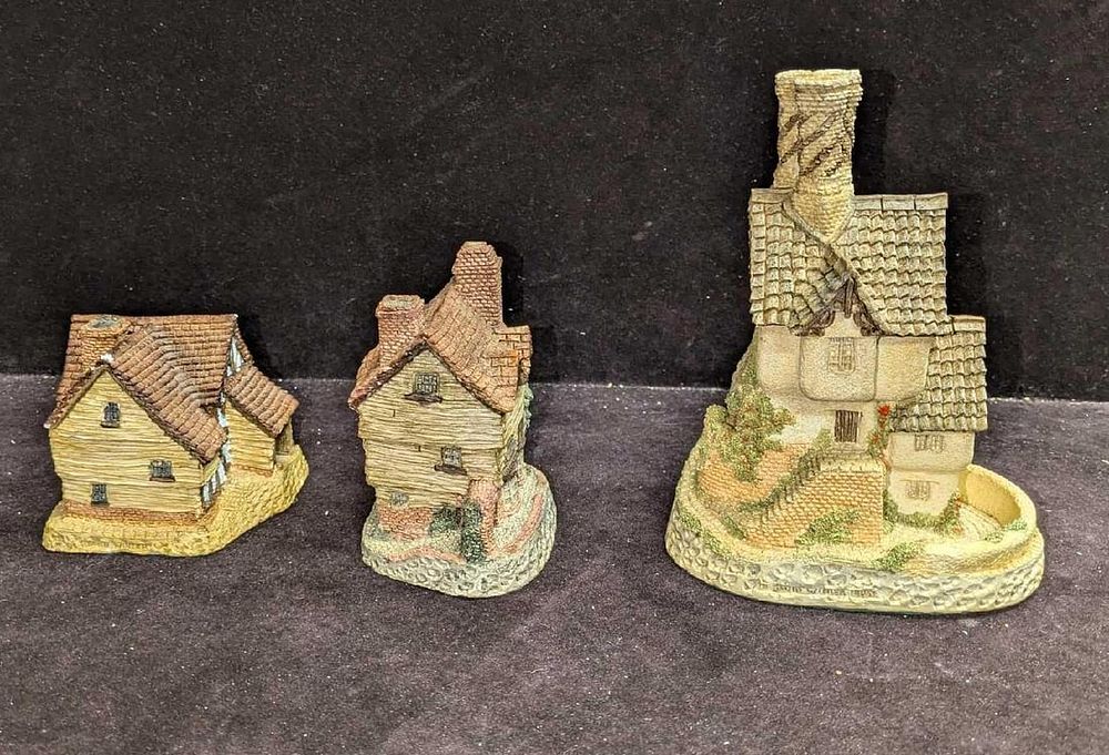 Lot 348: David Winter Wine Merchant Little Market House Of Master Manson