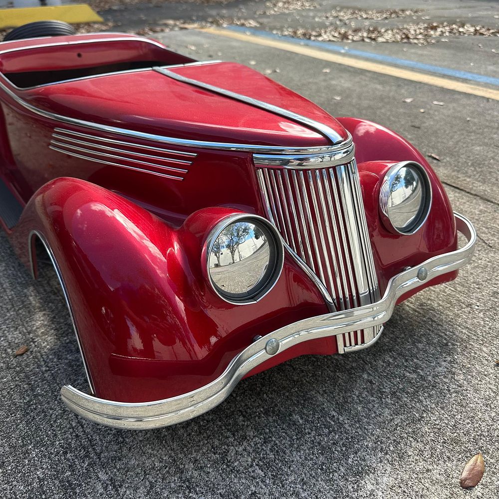 Lot 442: Custom Red Metal Pedal Car Spare Tire and Tufted Seat 1930s Roadster Style R118