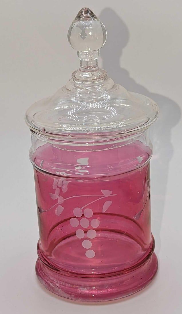 Lot 444: Vintage Etched Cranberry Style Glass Candy Dish