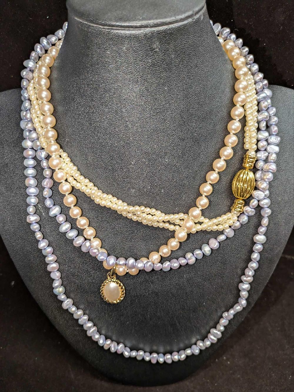 Lot 486: 3 Vintage Gold Tone Faux Pearl Necklaces