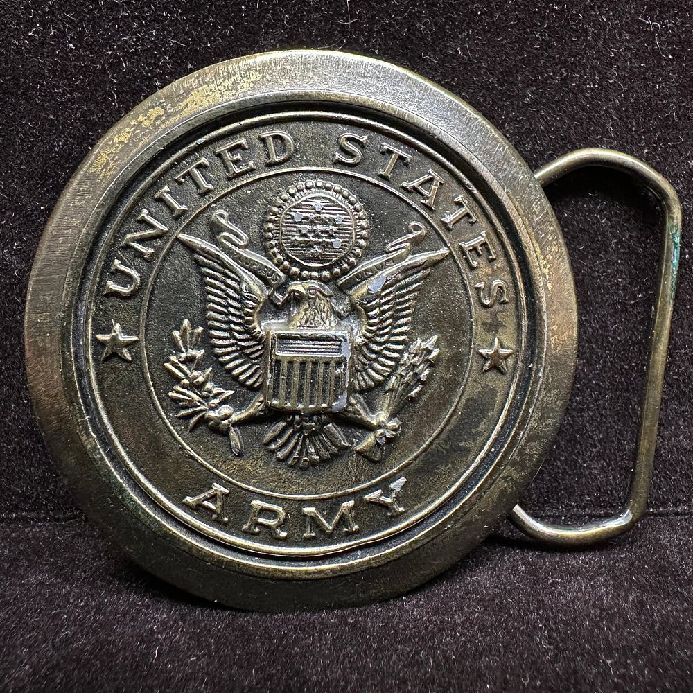 Lot 164: 1977 United States Army Commemorative Belt Buckle Limited Edition