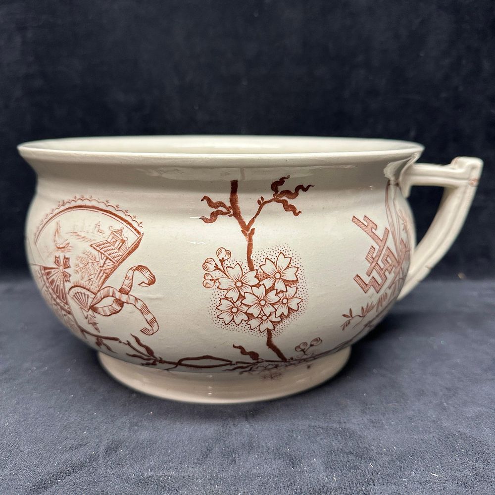 Lot 169: Oriental Pattern Chamber Pot Bowl DB and Co Pottery