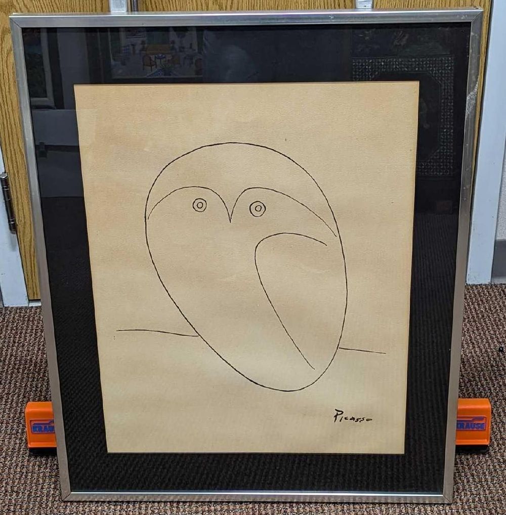 Lot 181: Framed Pablo Picasso Modern Classics Owl Art Print