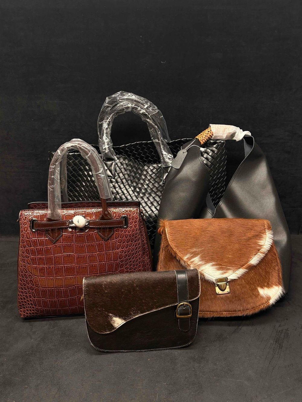 Lot 209: Black and Brown Womens Leather Fashion Bags Collection F