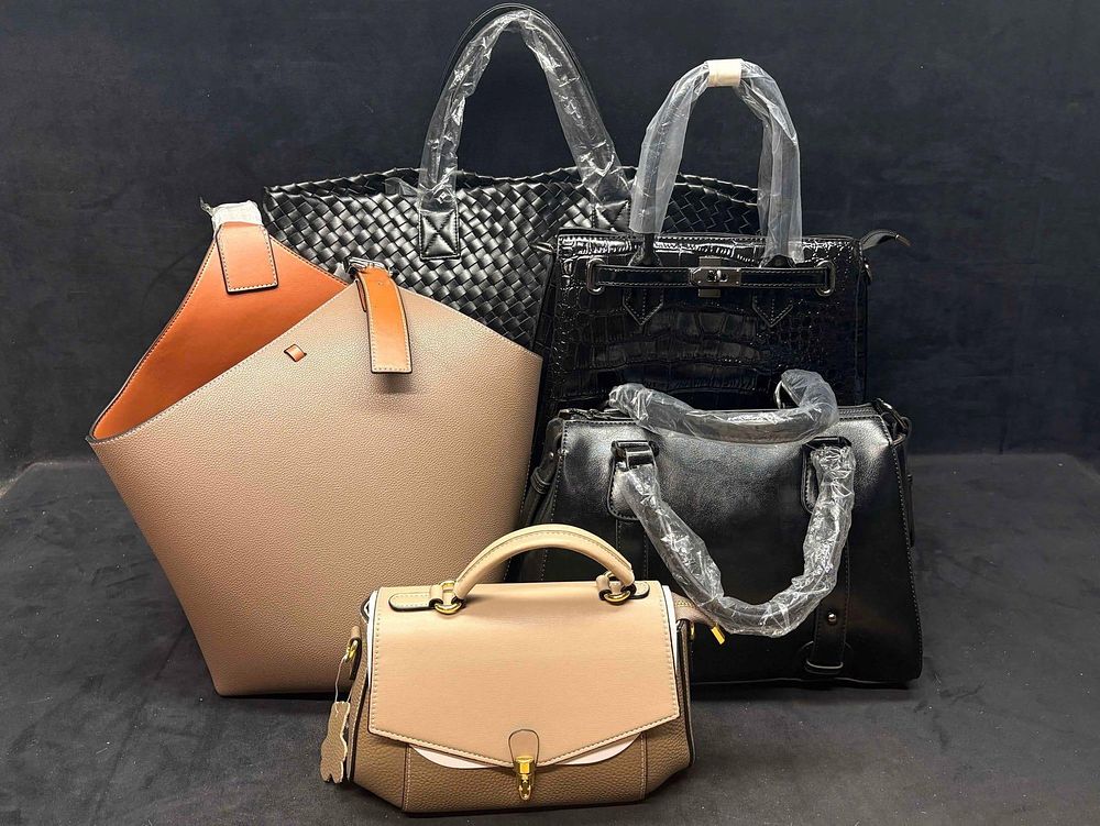 Lot 216: Black and Brown Womens Leather Fashion Bags Collection C