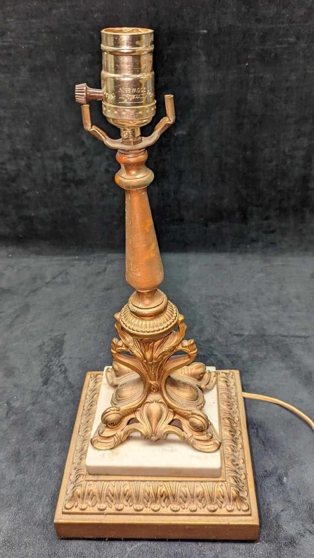 Lot 267: Vintage Brass Tone Light Metal Lamp