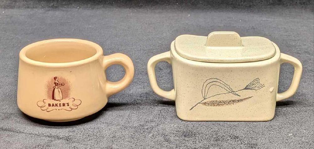 Lot 350: Vintage Franciscan Trio Sugar Bowl & Baker's Restaurant Cup