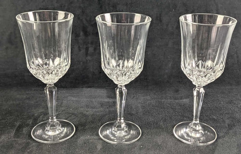 Lot 378: Three St George American Heritage Crystal Water Goblets