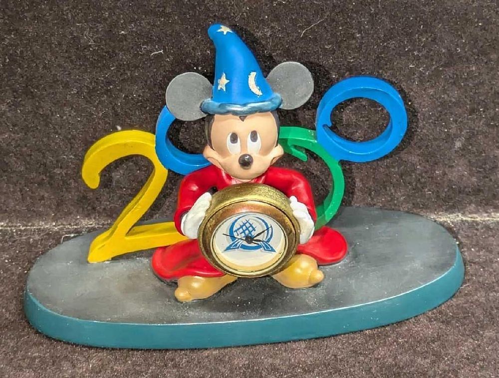 Lot 380: Disney Cast Member Exclusive 1999 Sorcerer Mickey Clock