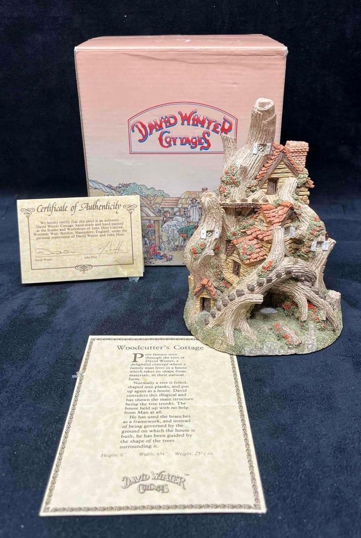 Lot 428: 1983 Woodcutters Cottage By David Winter Made & Hand Painted in Great Britain