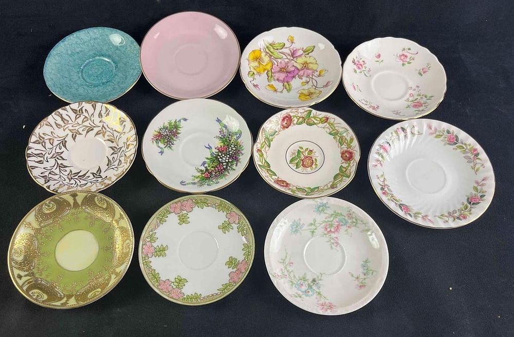 Lot 453: Assorted Tea Saucers 11 China Saucers