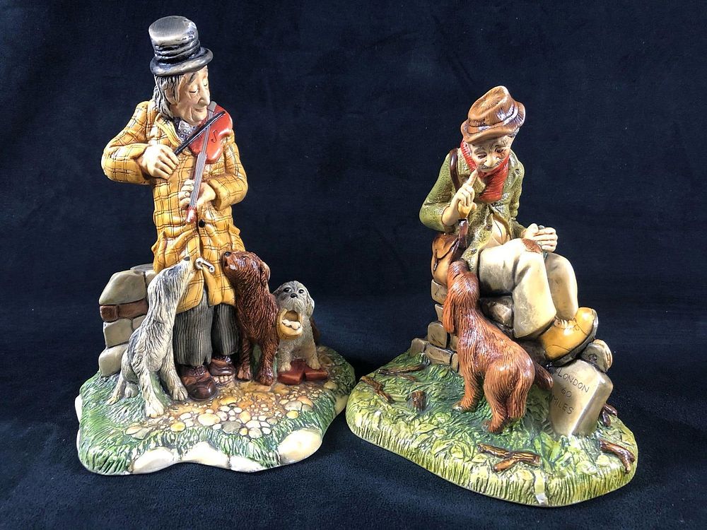 Lot 490: Vintage Naturecraft England Sighed "Canine Chorus  " & " Naughty Naughty " Hand Painted Figures