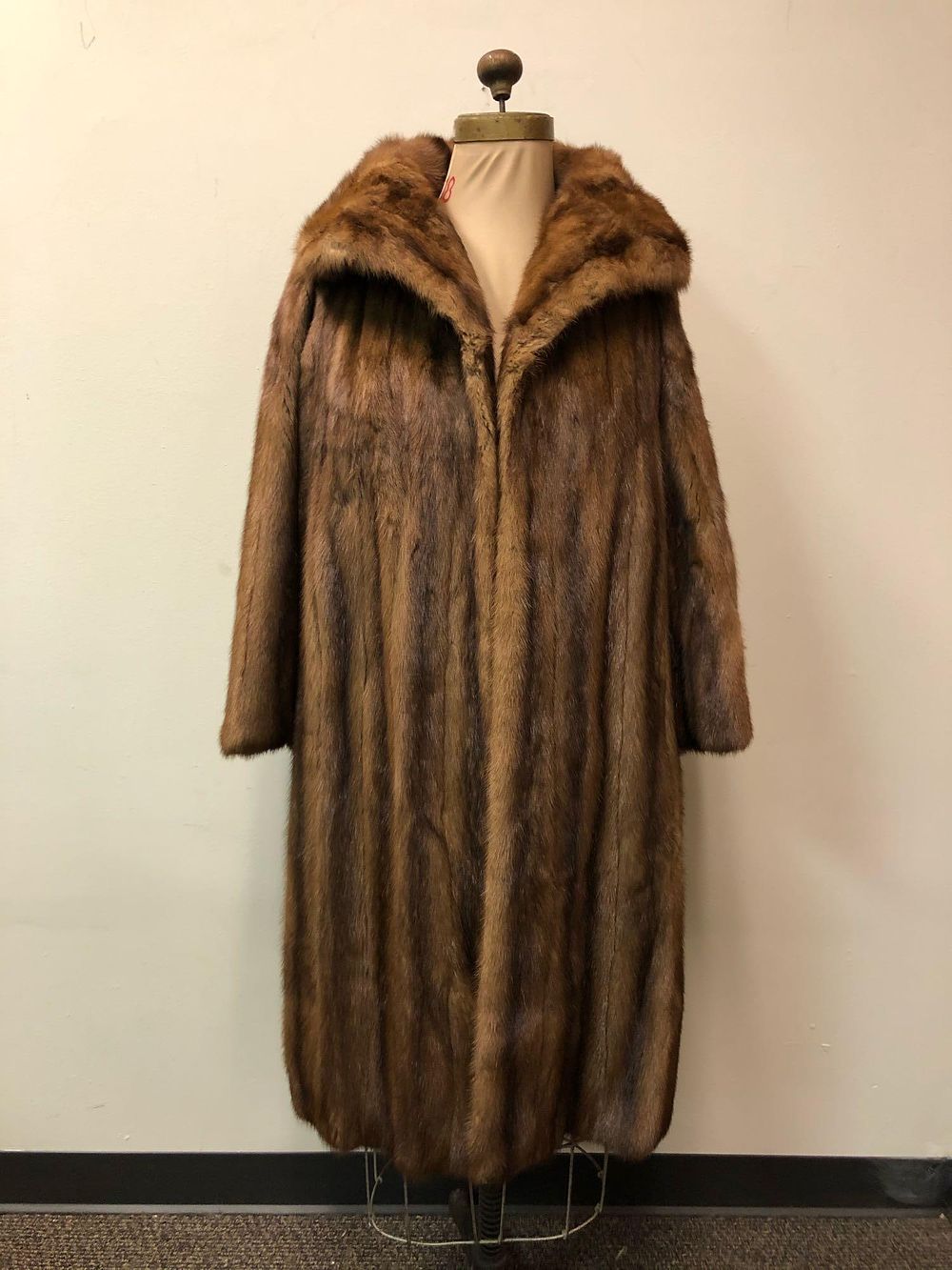 Lot 218: Mink Lunaraine Fur Coat