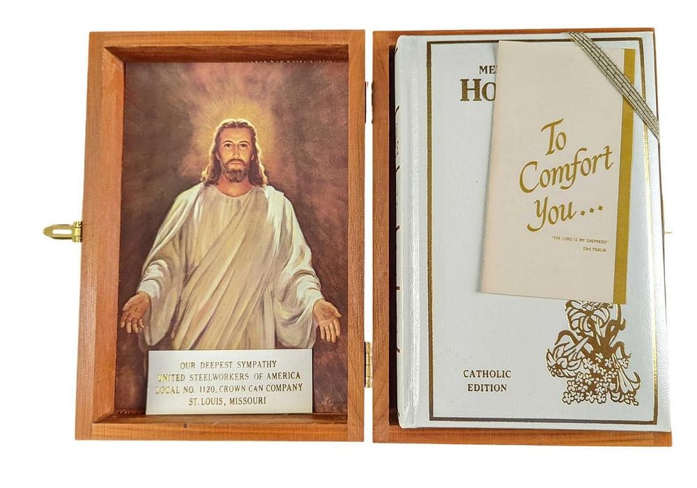 Lot 365: Vintage Memorial Edition Holy Bible In Cedar Box