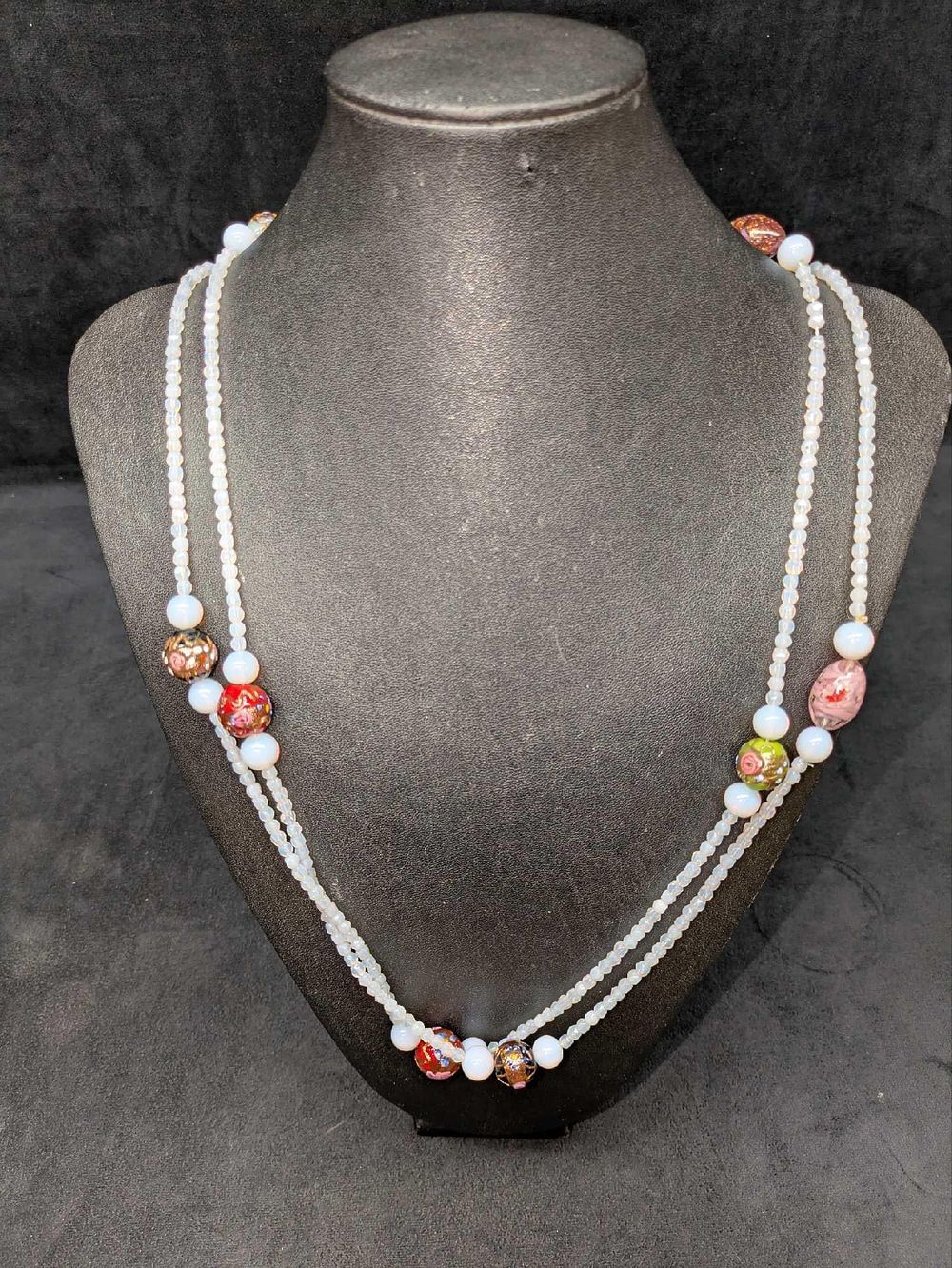 Lot 434: Vintage Italian Murano Double Strand Art Glass Bead Necklace NNNN
