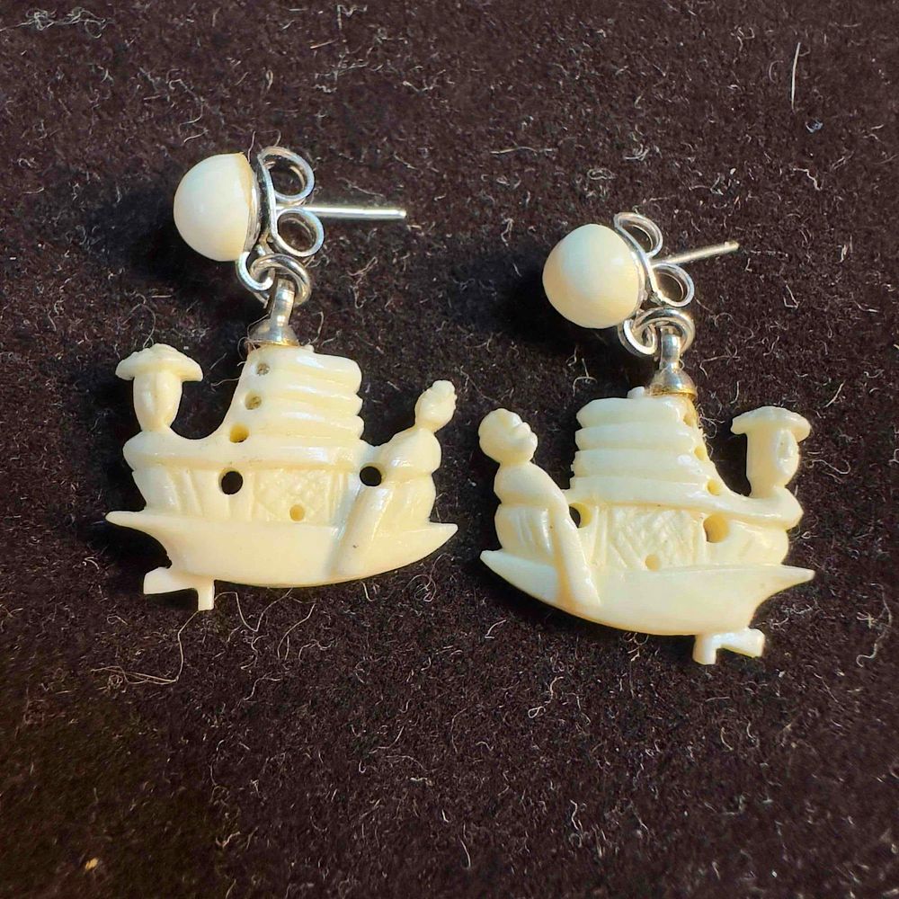 Lot 444: Hand Carved Bone Boat Dangle Drop Earrings
