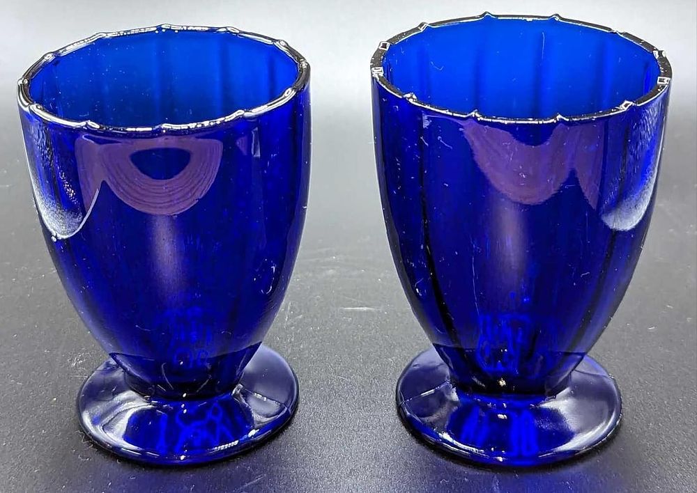 Lot 477: 2 Glass Martinsville Addie Cobalt Blue​​​​​​​ Tumblers B