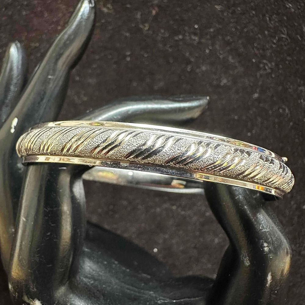 Lot 487: 14K White Gold Fine Jewelry Hinged Bracelet B and M