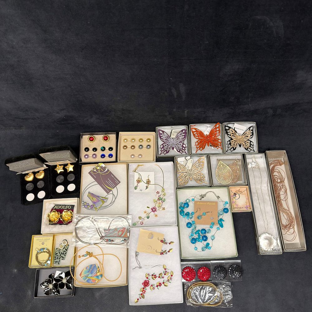 Lot 190: Large Assorted Costume Jewelry Including Kenneth Jay Lane